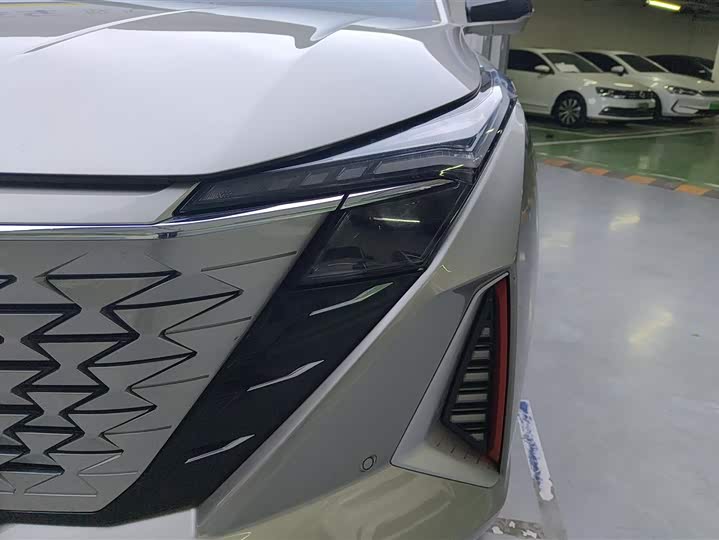 Фото 5 - Changan Oshan Z6