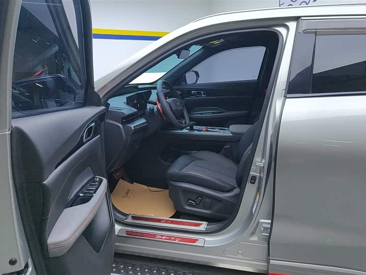 Фото 9 - Changan Oshan Z6