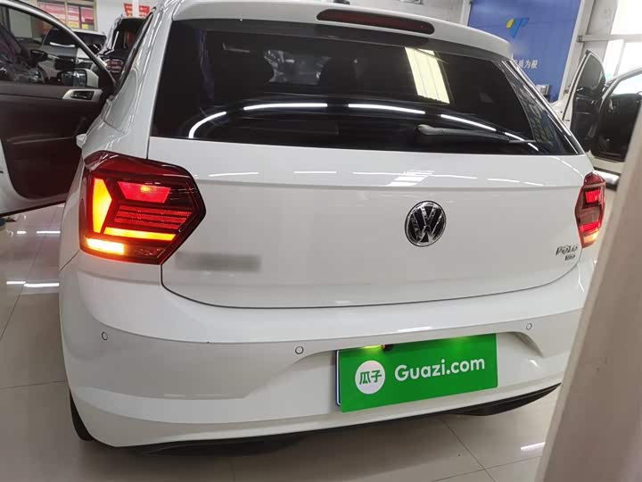 Фото 6 - Volkswagen Polo