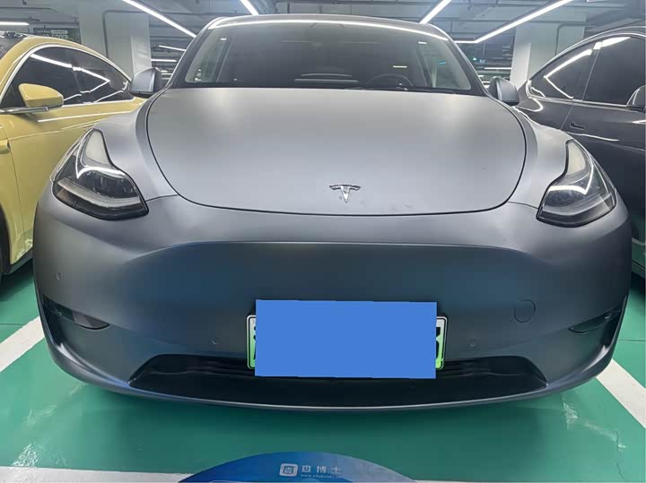 Фото 2 - Tesla Model Y