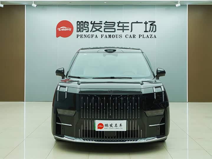 Фото 2 - Zeekr 009