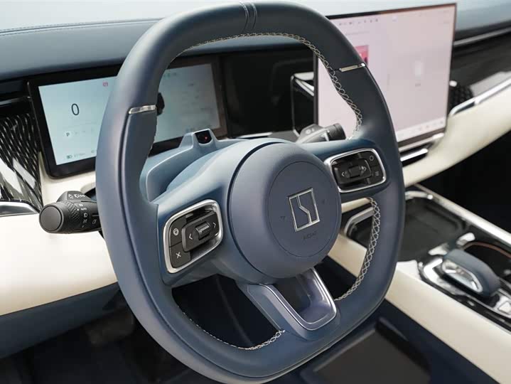 Фото 7 - Zeekr 009