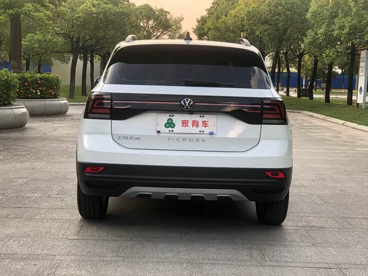 Фото 6 - Volkswagen T-Cross