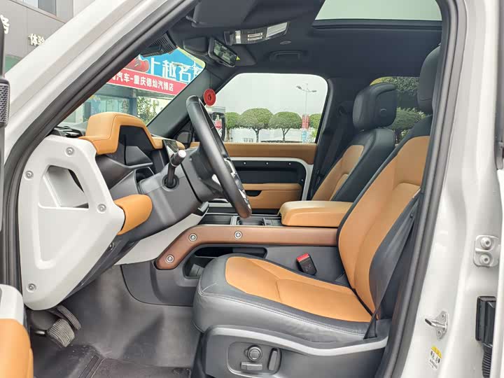 Фото 4 - Land Rover Defender