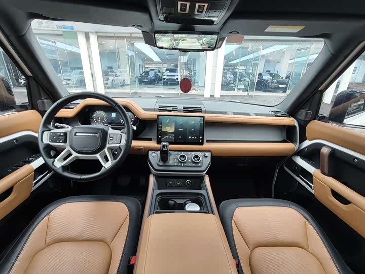 Фото 6 - Land Rover Defender