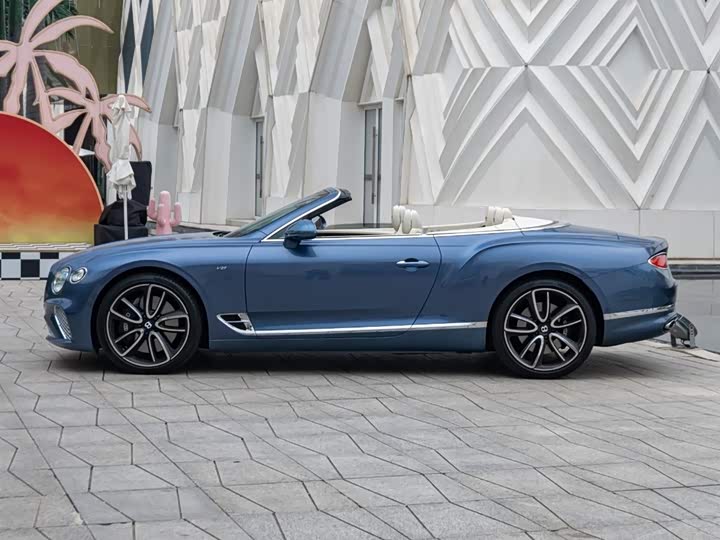 Фото 7 - Bentley Continental GT