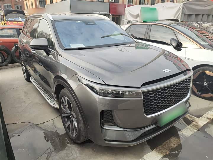 Фото 4 - LiXiang One