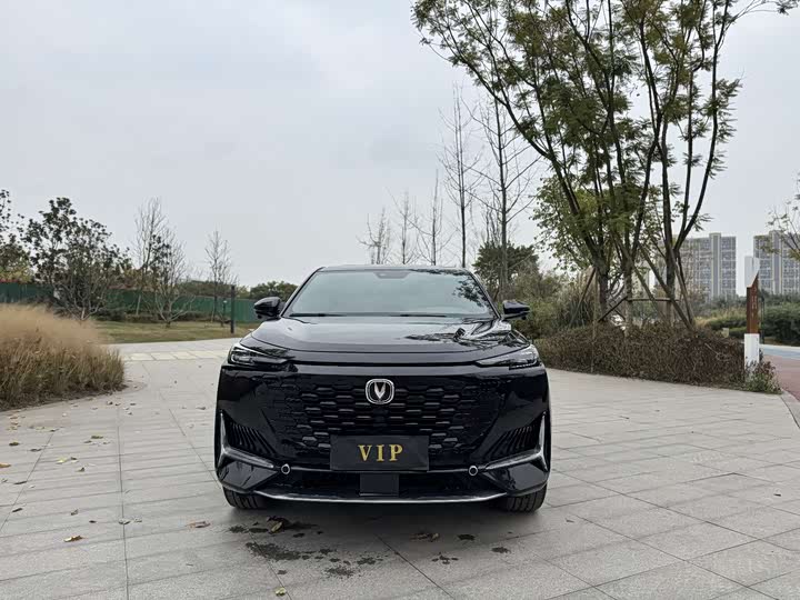 Фото 2 - Changan UNI-K