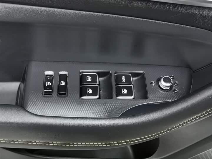 Фото 9 - Changan Oshan COS1° Pro