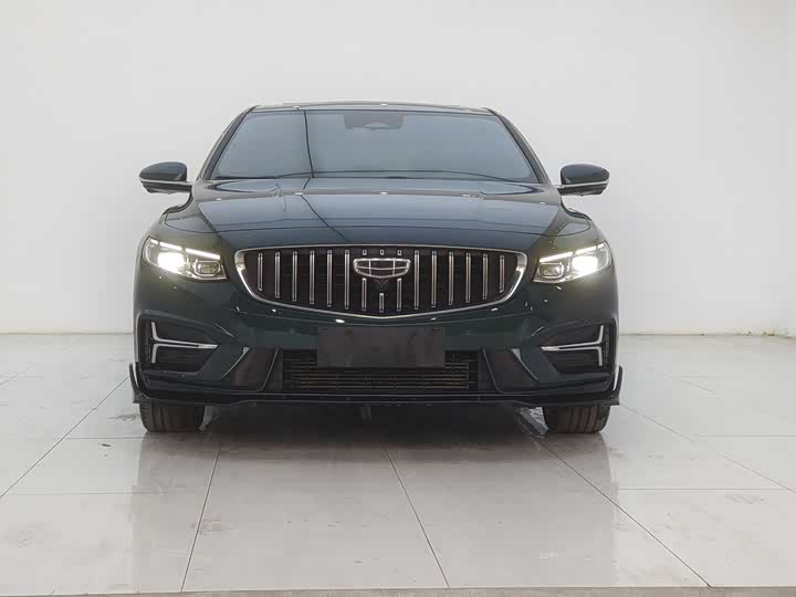 Фото 2 - Geely Preface