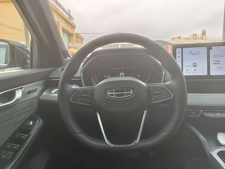 Фото 7 - Geely Preface