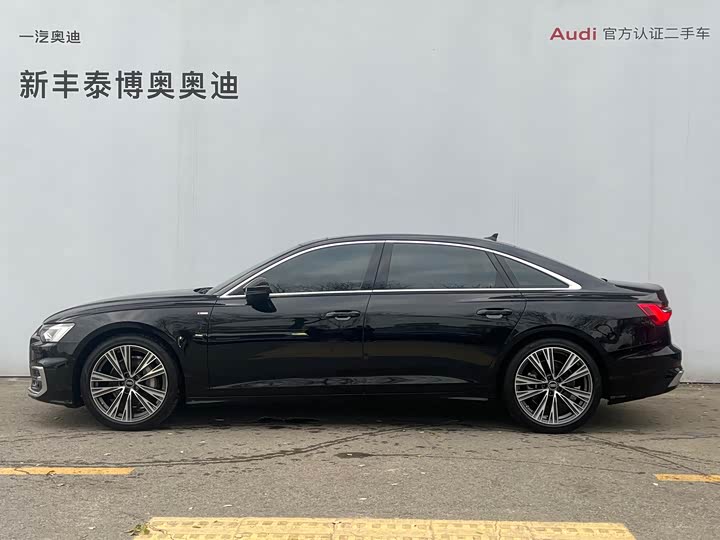 Фото 3 - Audi A6L