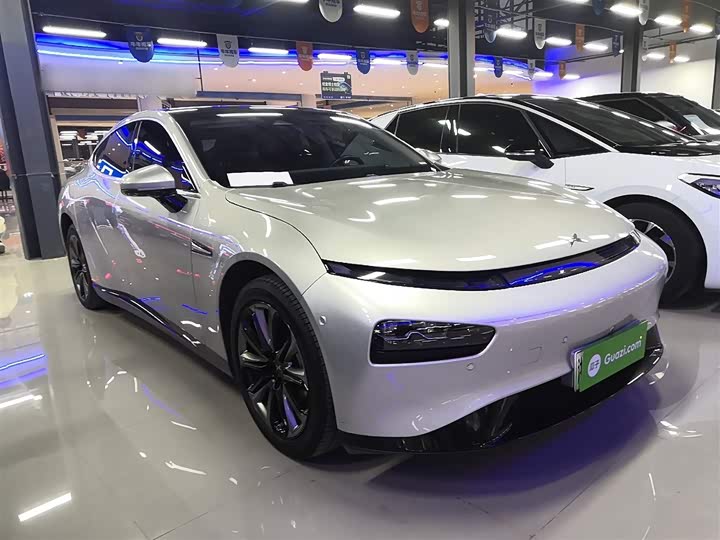 Фото 4 - XPeng P7