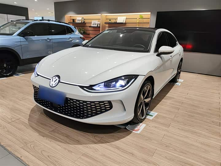 Фото 2 - Volkswagen Lamando L