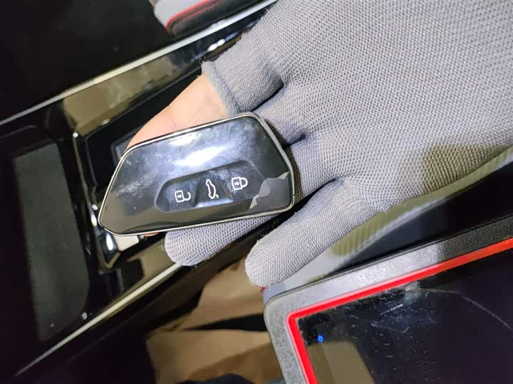 Фото 9 - Volkswagen Lamando L