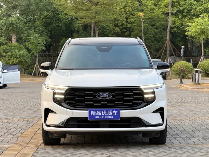 Фото 2 - Ford Edge