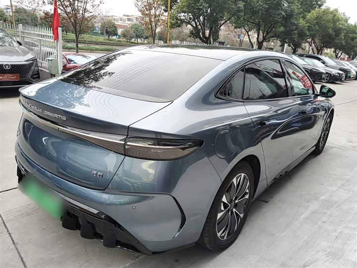 Фото 7 - BYD Seal