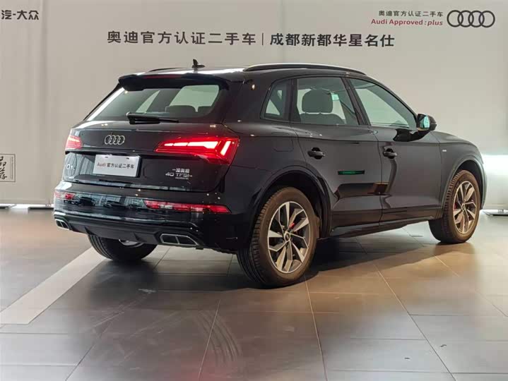 Фото 3 - Audi Q5L