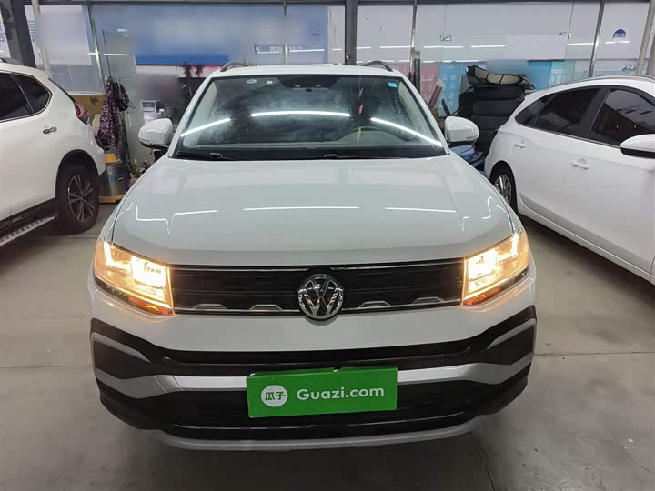 Фото 3 - Volkswagen T-Cross