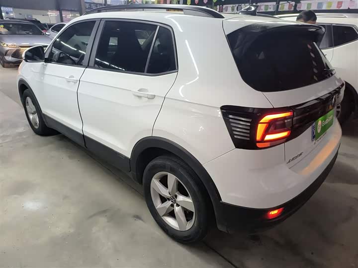 Фото 5 - Volkswagen T-Cross