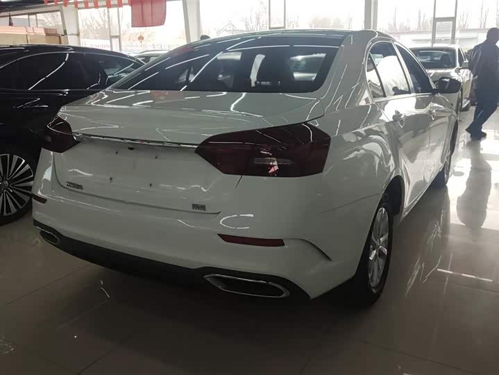 Фото 3 - Geely Emgrand