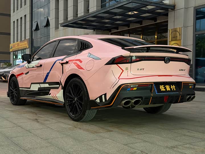 Фото 3 - Changan UNI-V