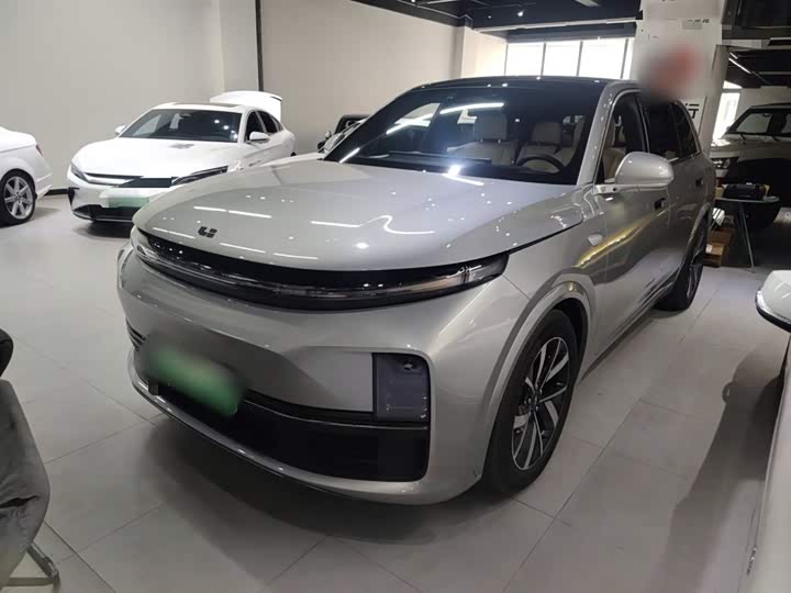 Фото 2 - LiXiang L7