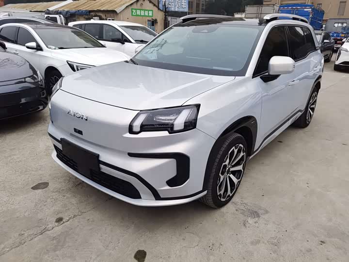 Фото 1 - GAC Aion V