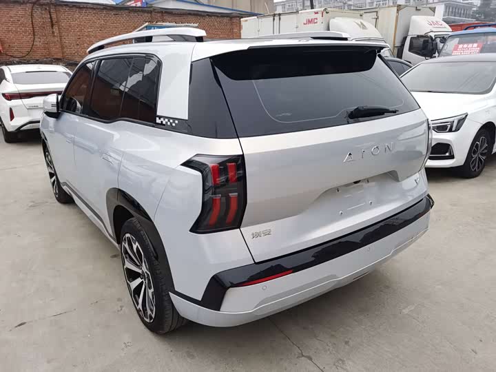 Фото 7 - GAC Aion V