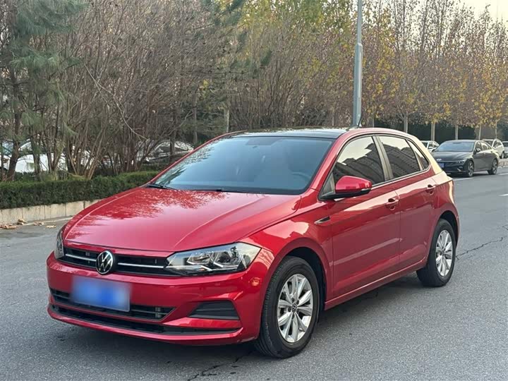 Фото 2 - Volkswagen Polo