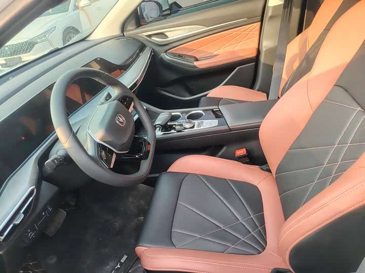 Фото 3 - Changan Eado Plus