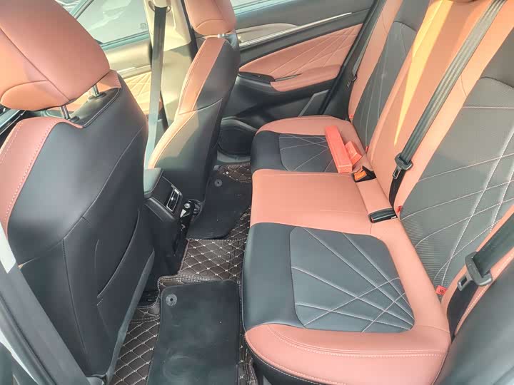 Фото 6 - Changan Eado Plus