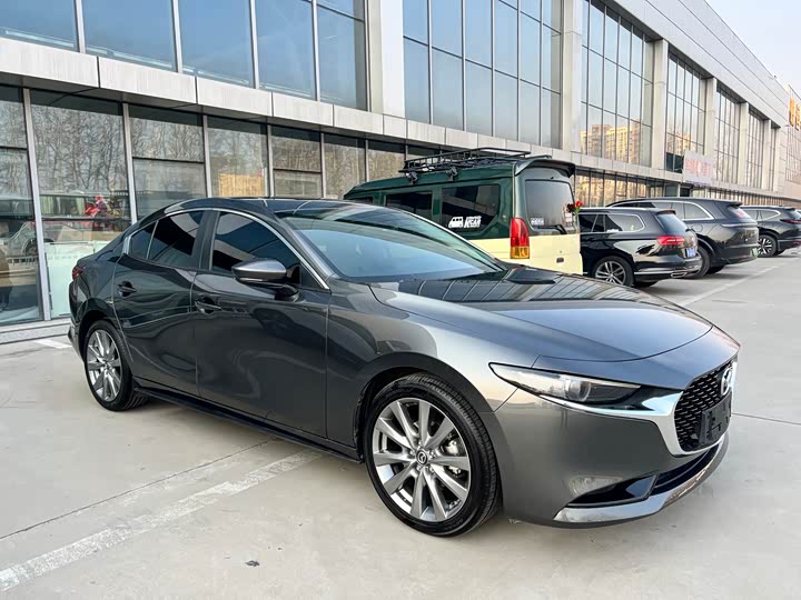 Фото 3 - Mazda 3 (Axela)