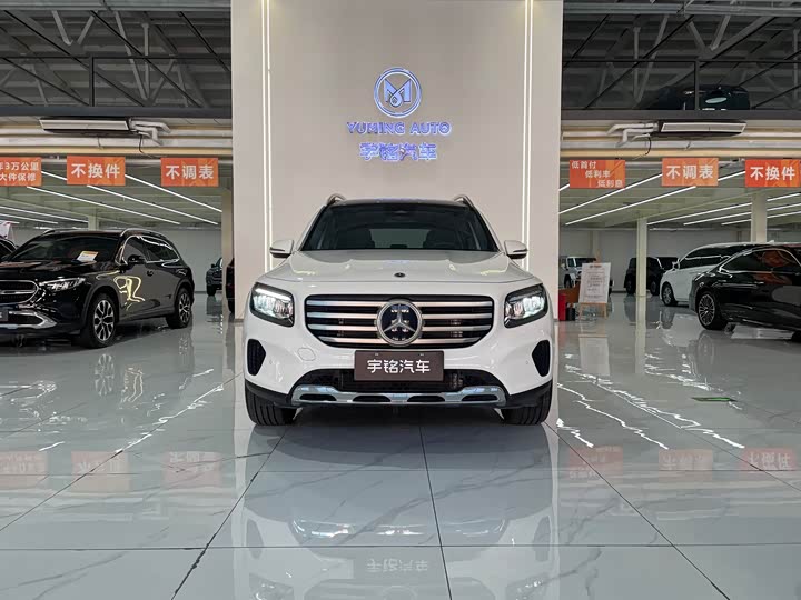 Фото 2 - Mercedes-Benz GLB-Class