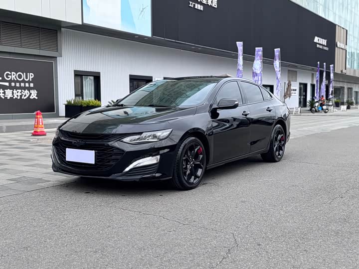 Фото 1 - Chevrolet Malibu XL