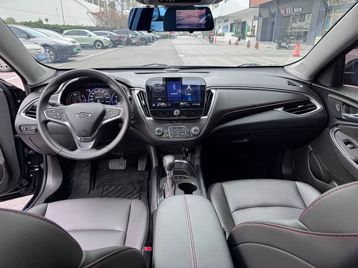 Фото 9 - Chevrolet Malibu XL