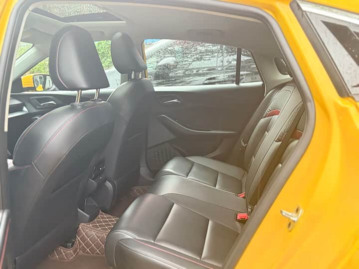 Фото 9 - MG Motor 5