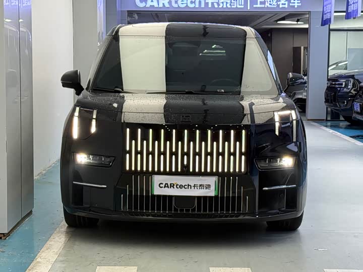 Фото 5 - Zeekr 009