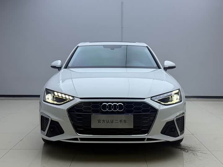 Фото 3 - Audi A4L