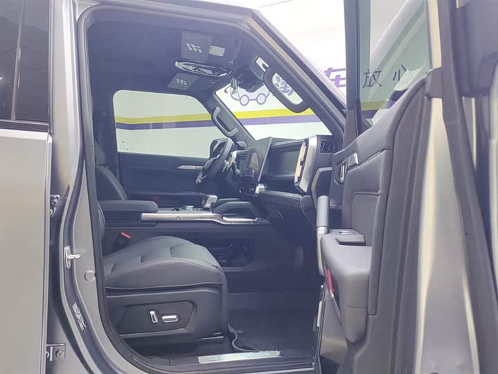 Фото 8 - Jetour T2