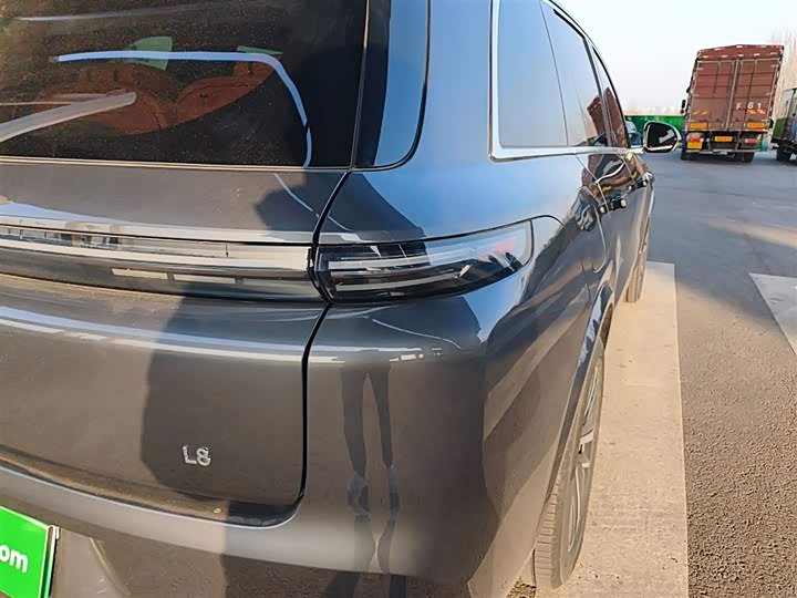 Фото 8 - LiXiang L8