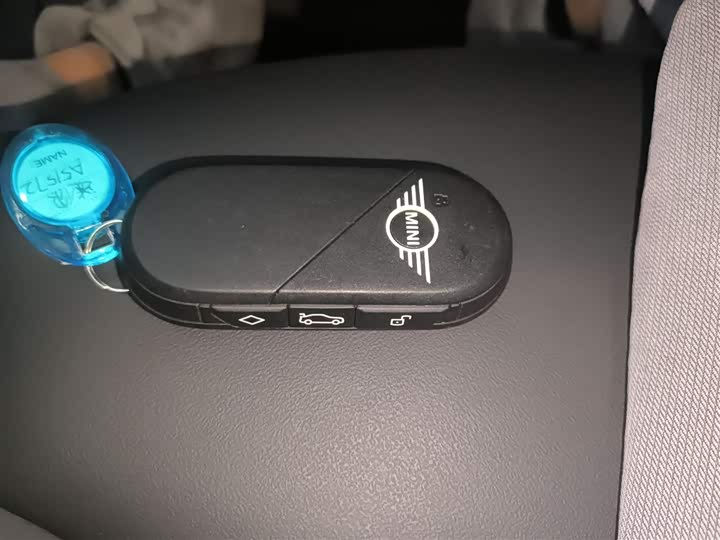 Фото 9 - Mini Cooper