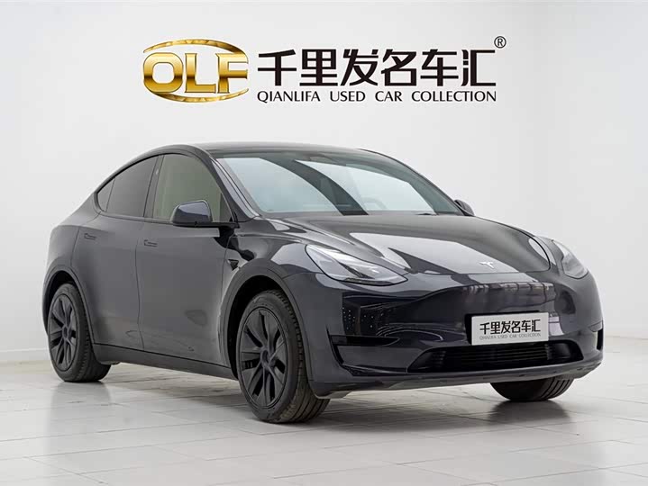 Фото 3 - Tesla Model Y
