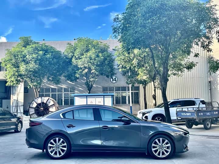 Фото 7 - Mazda 3 (Axela)