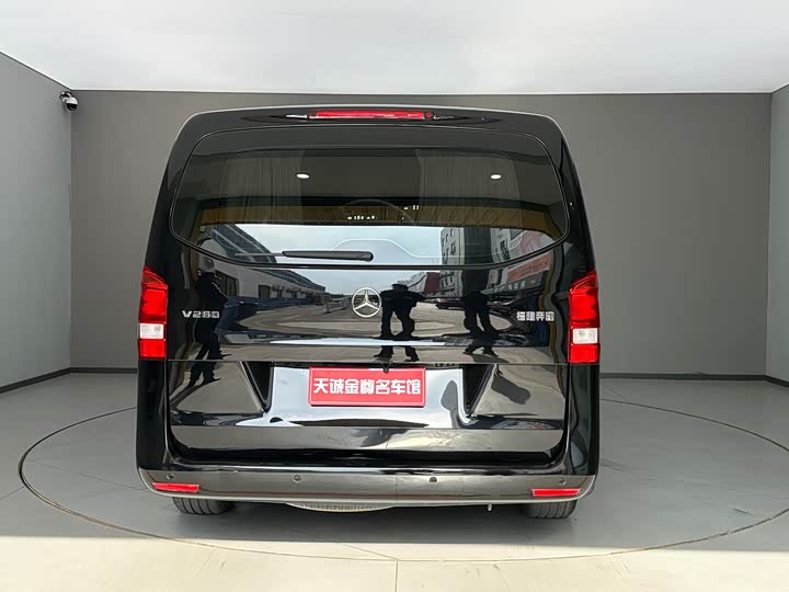 Фото 6 - Mercedes-Benz Vito