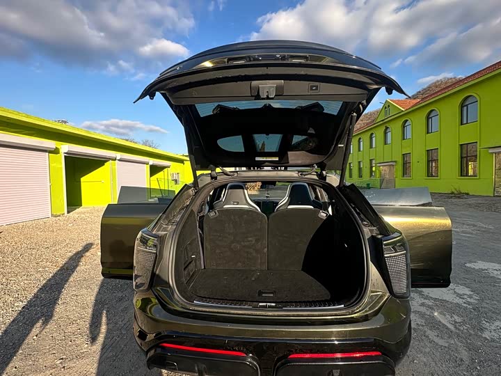 Фото 4 - HiPhi X