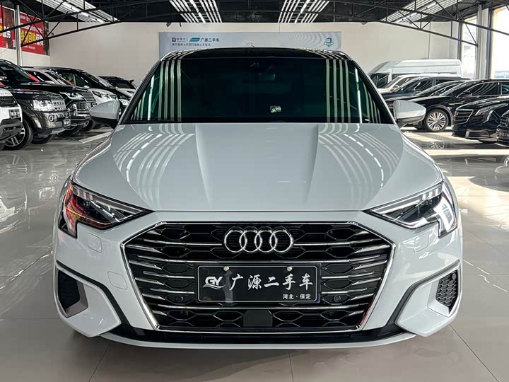 Фото 2 - Audi A3