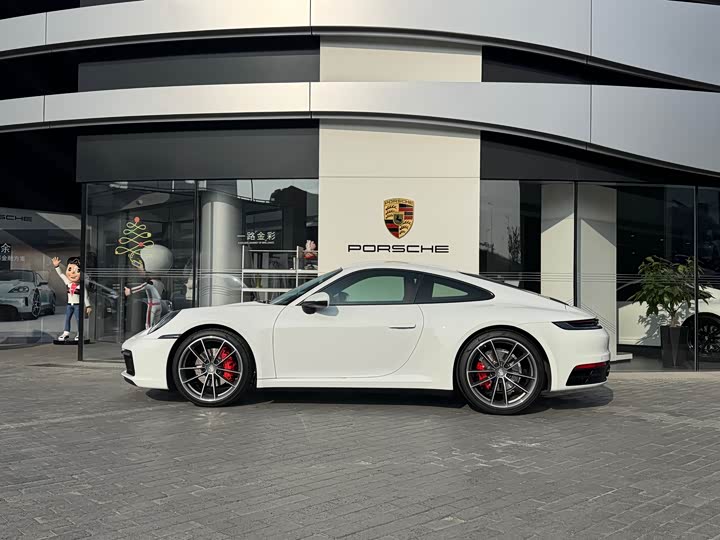 Фото 8 - Porsche 911