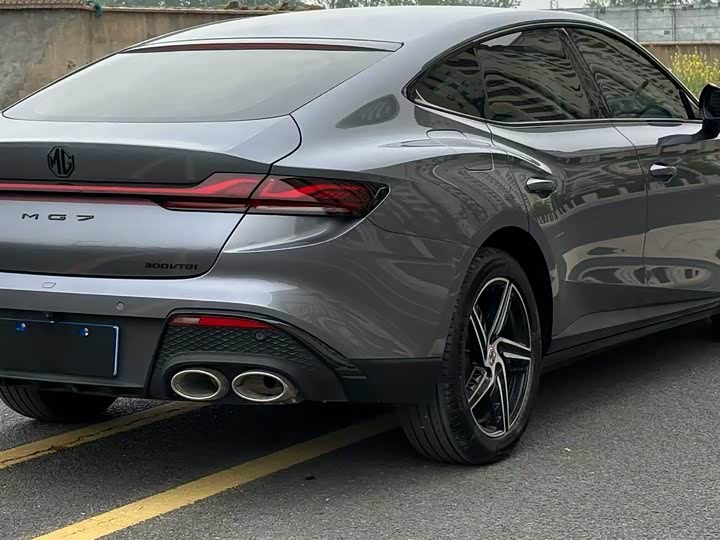 Фото 7 - MG Motor 7