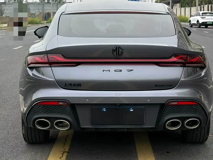 Фото 8 - MG Motor 7